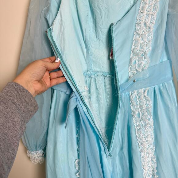 Nadine VINTAGE pastel blue White Lace Accent Formal long sleeve dress Size SMALL - Picture 15 of 16